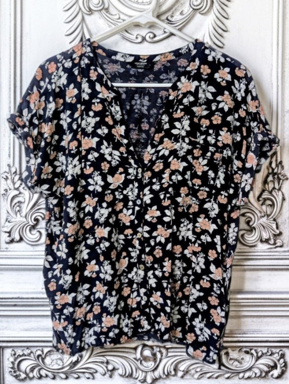 Lucky Brand Navy Floral V-neck Wide Sleeve Button Blouse, Size Large